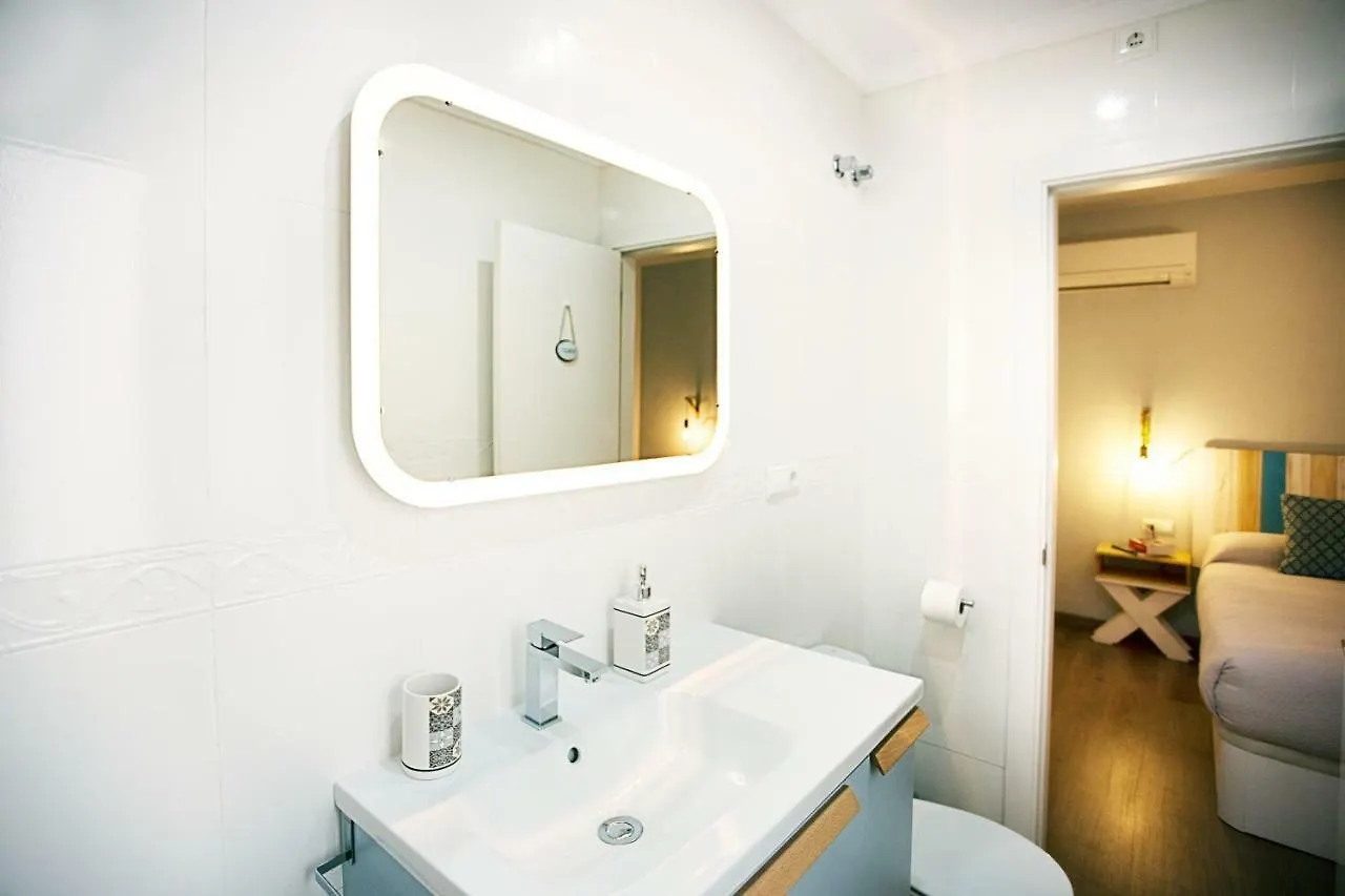 Hi Suite Malaga Centro Apartment